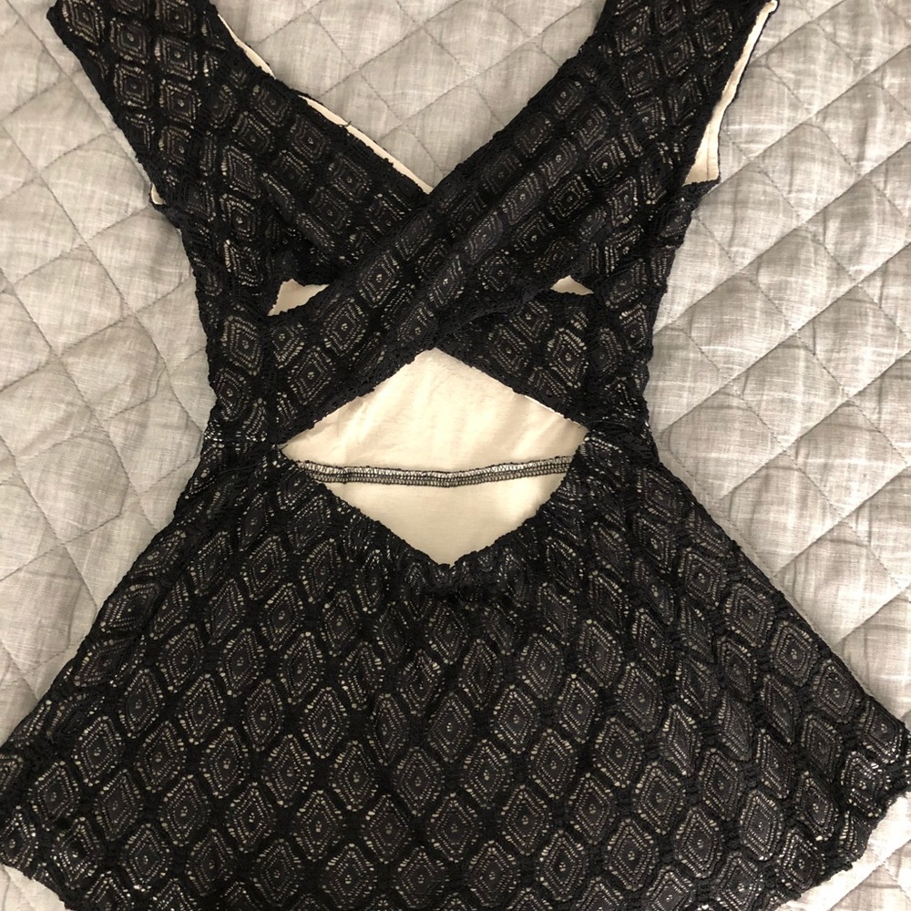 Anthropologie Top - Picture 3 of 3